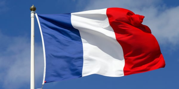 french-flag-france-600x300
